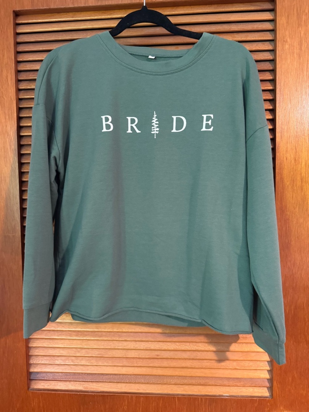 Source Unknown Green 'BRIDE' Crewneck Sweatshirt